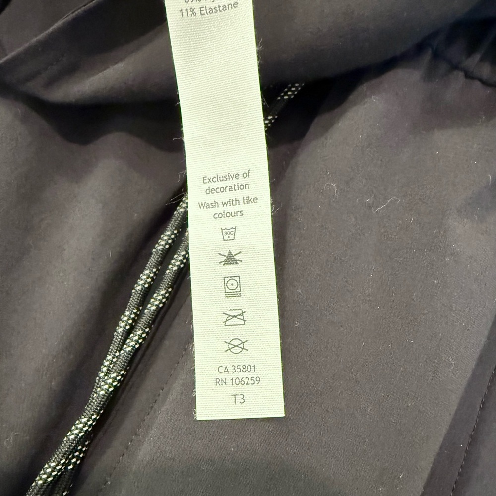 Lululemon Shift In Time Black Jumpsuit - Picture 9 of 13